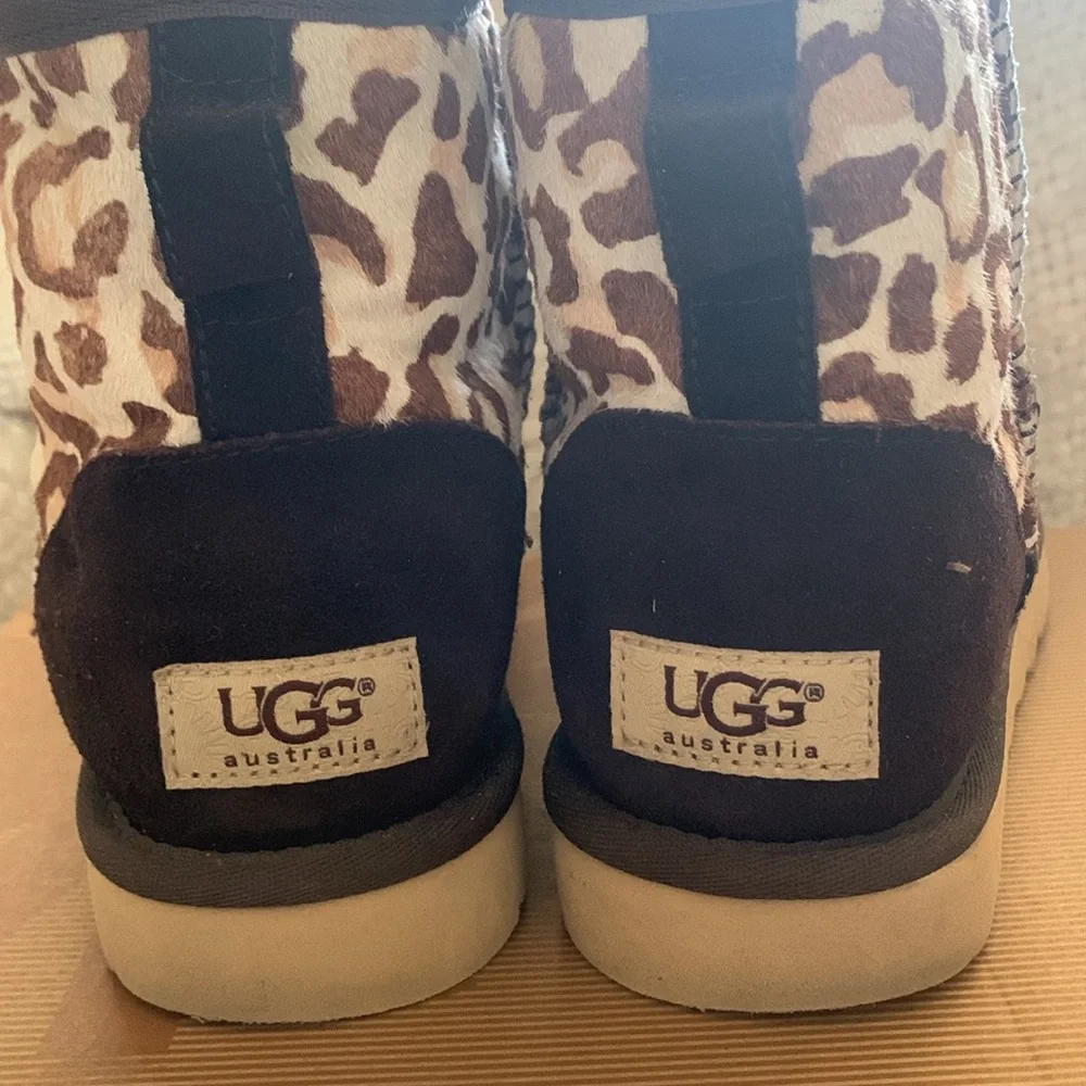N/A ugg classic